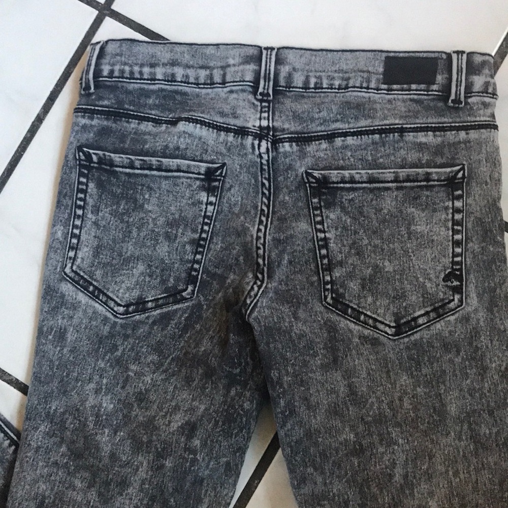 Jeans - Picture 4 of 6